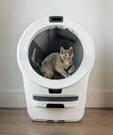Bezel guard in white installed on Litter-Robot 5