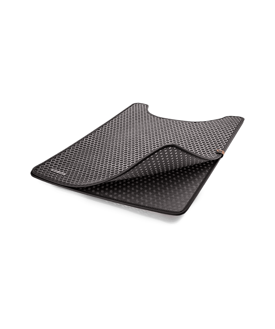 Litter-Robot LitterTrap litter box mat in black